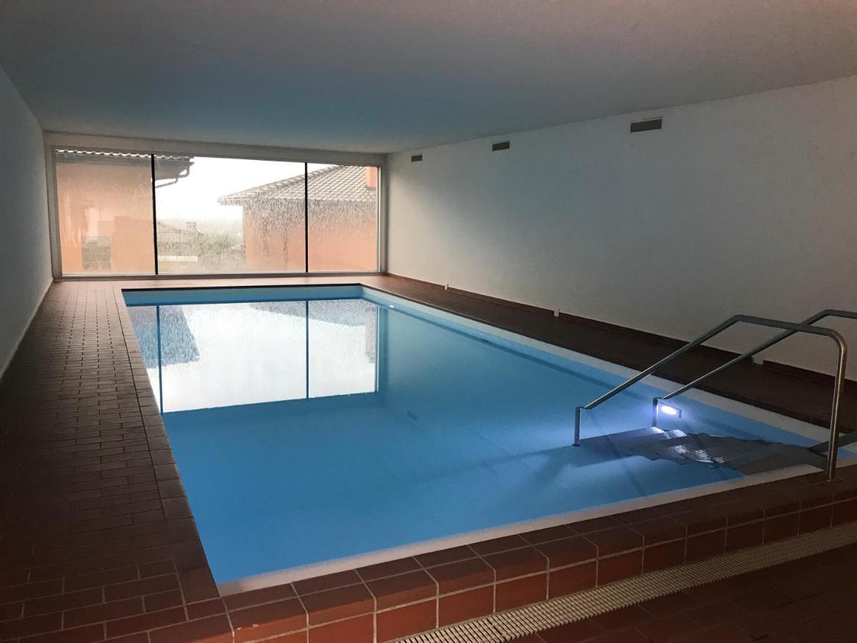 Lichtdurchflutete Ferienwohnung Mit Panorama-Sicht Und Schwimmbad/Sauna Muralto Eksteriør billede